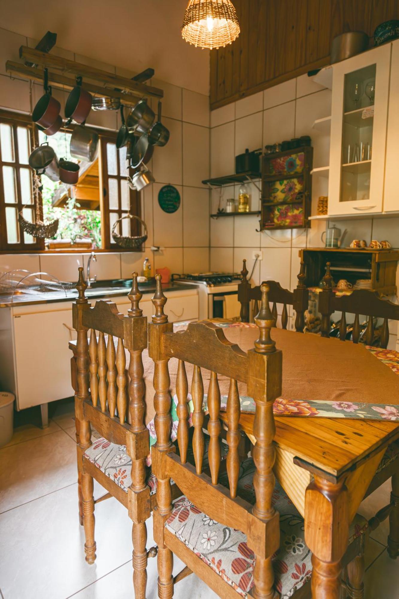 Willa Casa Pedacinho De Ceu Com Banheira De Hidromassagem E Lareira São Bento do Sapucaí Zewnętrze zdjęcie